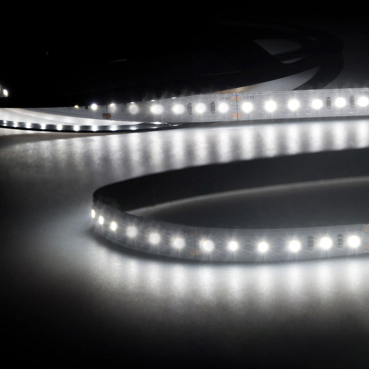 CRI940 CC | LED-strip | 15m | 4000K | 12W/m | 24V | IP20