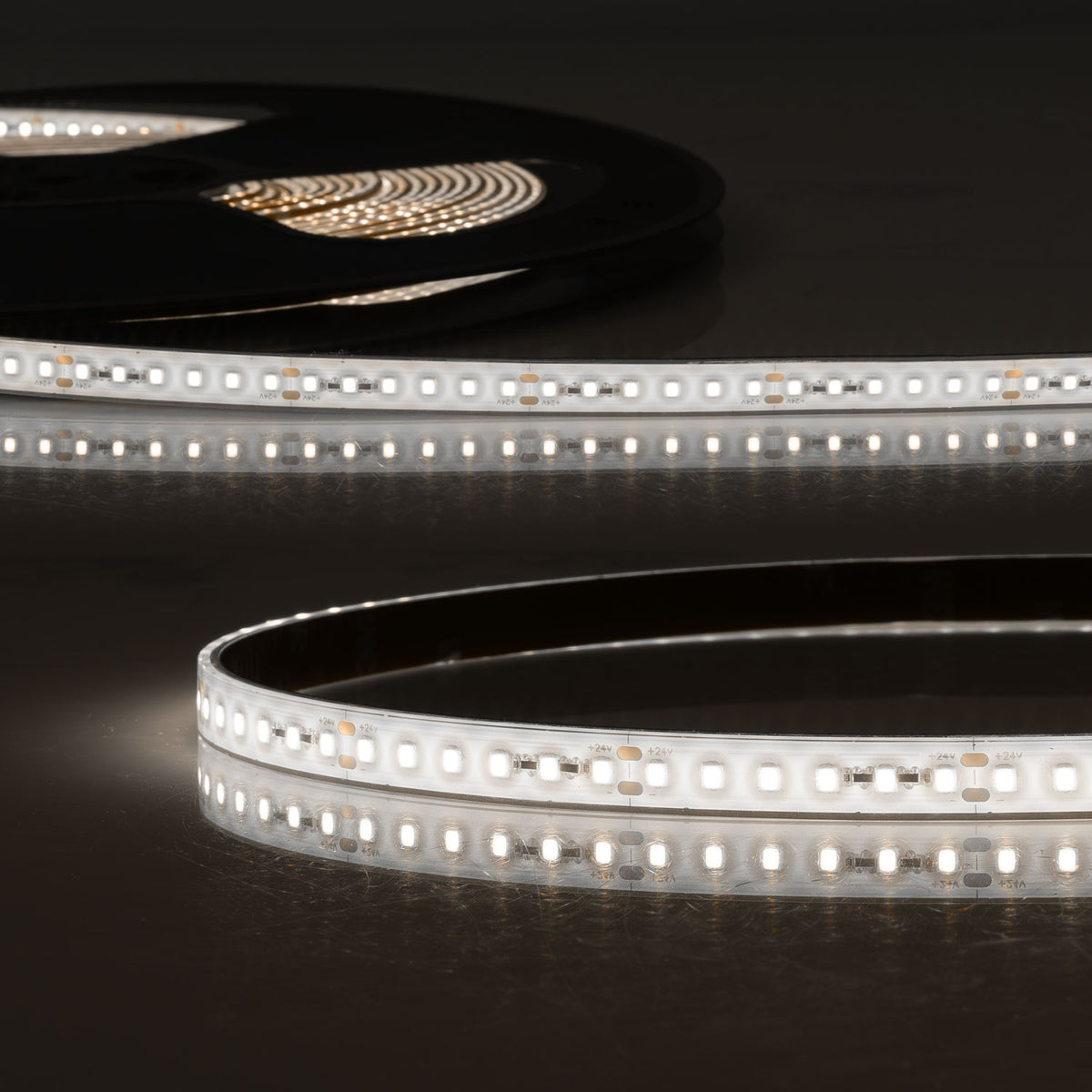 AQUA840 CC | LED-strip | 15m | 4000K | 12W/m | 24V | IP68