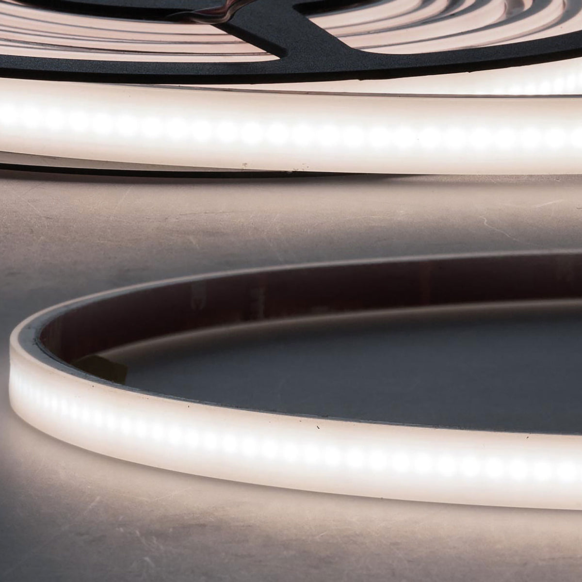AQUA940 | LED-strip | melkwit | 5m | 4000K | 10W/m | 240 LED/m | 24V | IP67