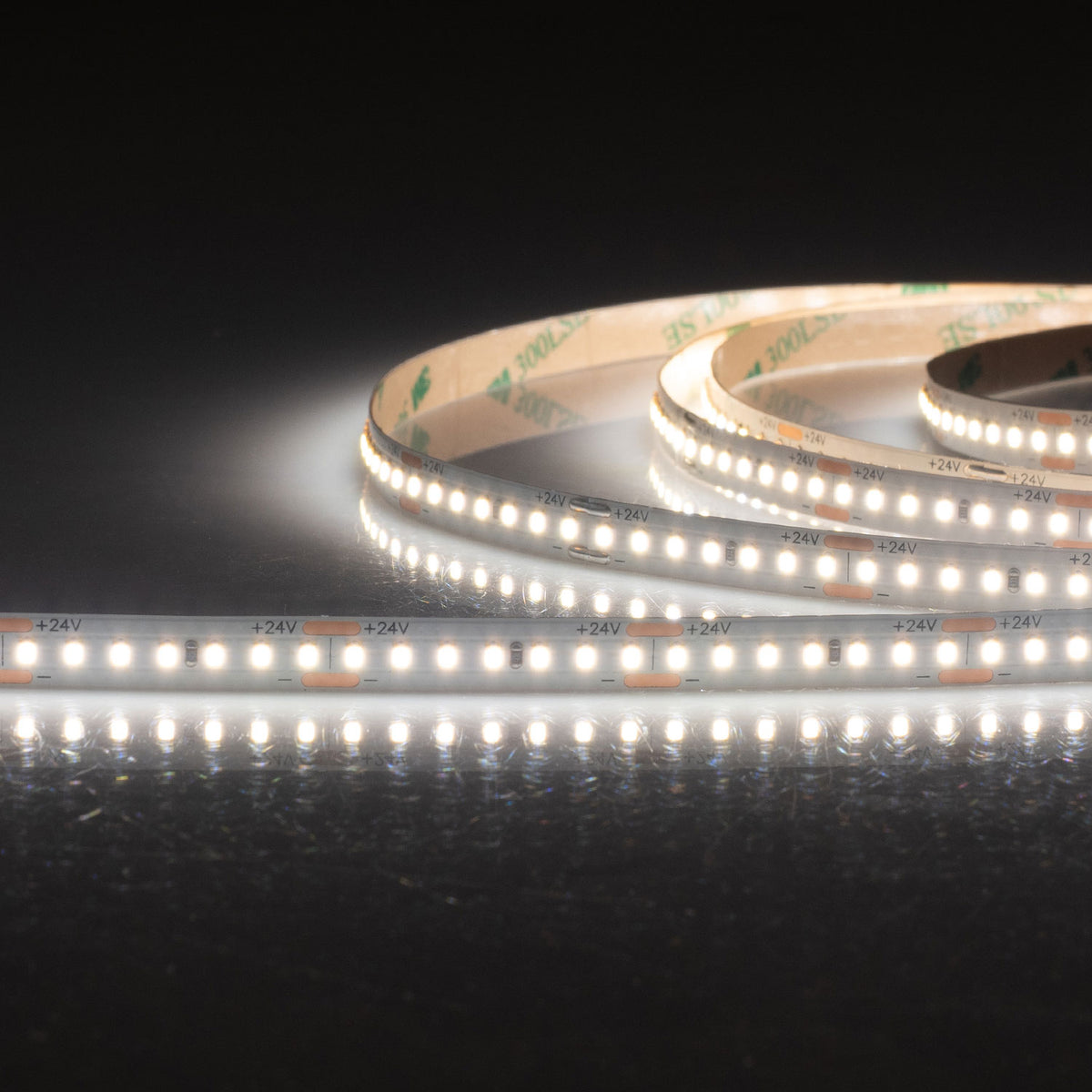 Linear8 CRI940 | LED-strip | 5m | 4000K | 8W/m | 24V | IP20