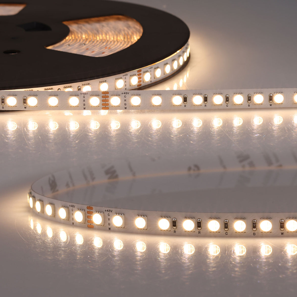 RGB+WW 48V | LED-strip | 20m | 19W/m | 96 LED/m | 48V | IP20