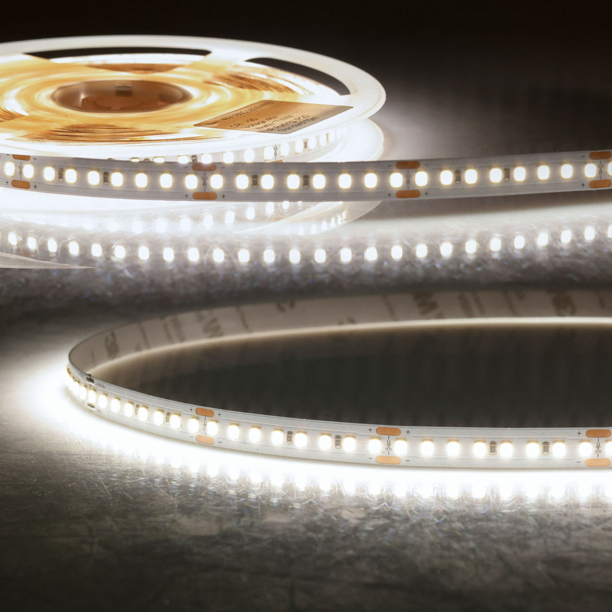 HEQ940 High Bright | LED-strip | 5m | 4000K | 22W/m | 48V | IP20