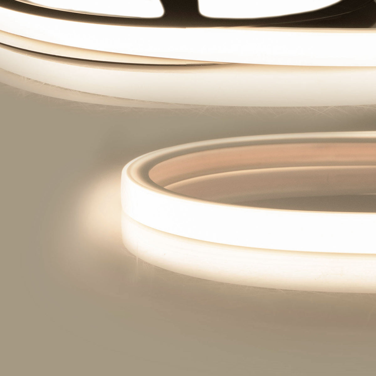 NEON927 B13H10 | LED-strip | 300cm | 2700K | 6W/m | 24V | IP67